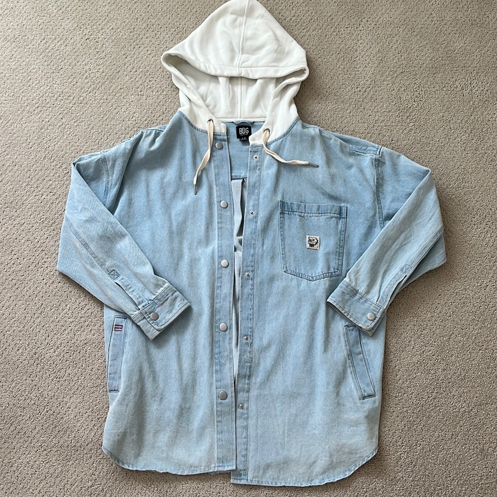 Urban Outfitters BDG Oversized Denim Hooded Shacket size Large